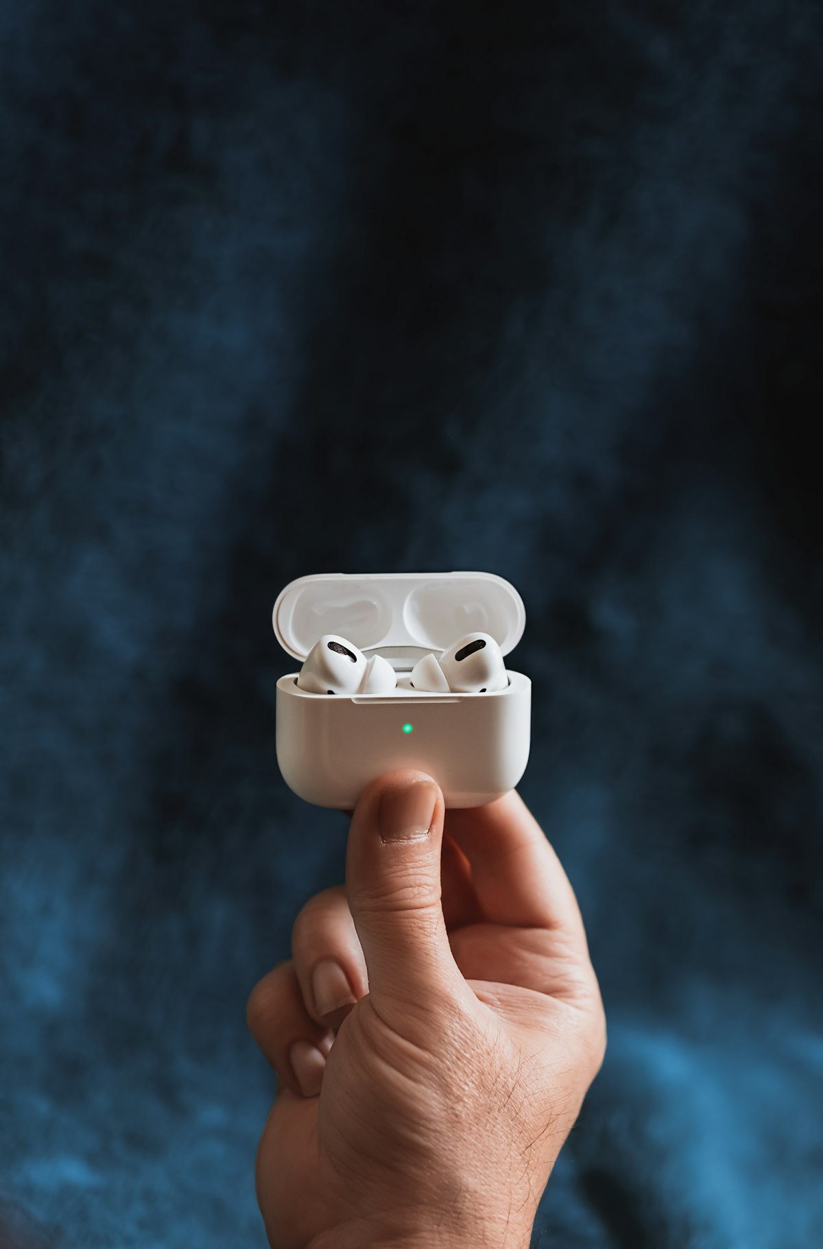 Nuevos AirPods con cámaras integradas: Siri podrá ver y recordar tu entorno