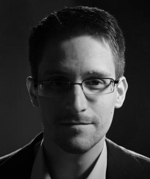 Falso que Snowden haya pedido encarcelar a Sam Altman en Zúrich, revela investigación