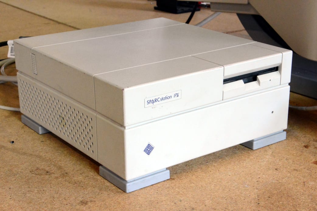 Restoring a Sun SPARCstation IPX Part 1 PSU and NVRAM