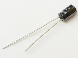 コンパスデータ FAQ 1006407 : uPC1555のデータシートに単安定発振回路の例が