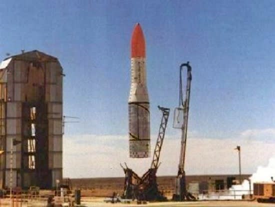 Black_Arrow_rocket_3_ESA_1418f9179b6f250105e20e9f242c5c44073d0112.jpg