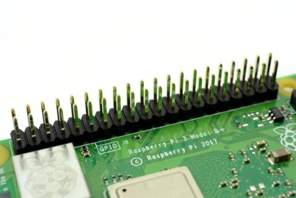 Raspberry Pi 3 Model B+でセンサプラットフォームを作る