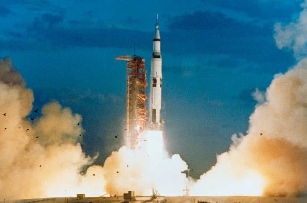 アポロ計画 人類月に立つ アポロ計画 サターンV型ロケット アポロ11号