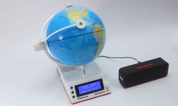 Radio globe