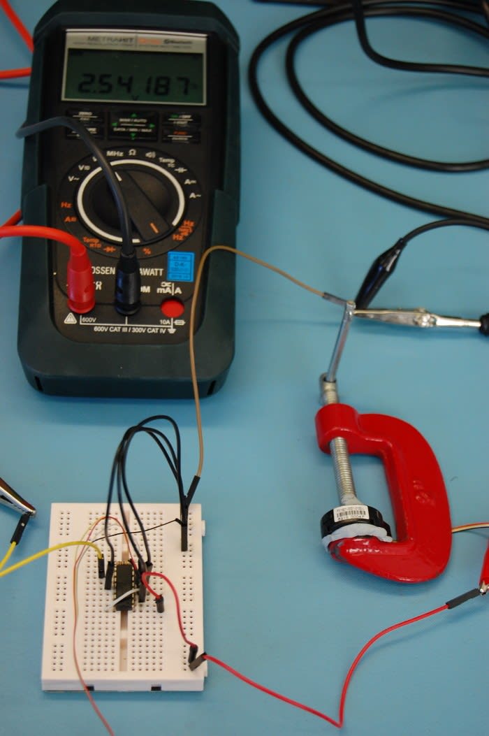 Using the INA125P instrumentation amplifier with a load cell