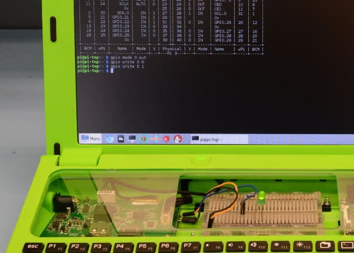 Pi-Top CEED ラズベリーパイコンピューター Pi-Top CEED – C.B.Electronics