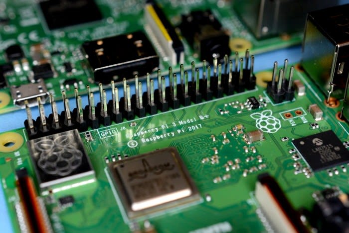 Introduction to Raspberry Pi 3 B+ - The Engineering Projects