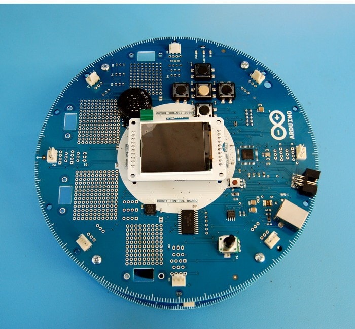 introduction-to-the-arduino-robot-3_0b489d9248c6ab3ad9129447b8ab3464ac8e6f01.jpg