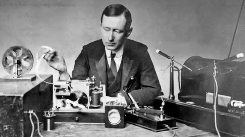 marconi_6a6a3e2ce51e34c480a8dea43eee2318fe2b890d.jpg