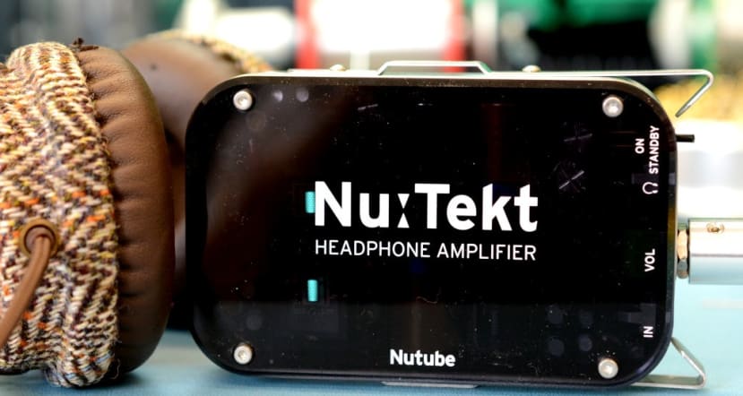 Nu:Tekt HAキット(Korg Nutubeヘッドフォンアンプ)を組み立てる Nu:Tekt HAキット(Korg Nutubeヘッドフォンアンプ)を組み立てる