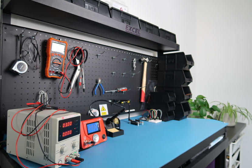 electronics workbench