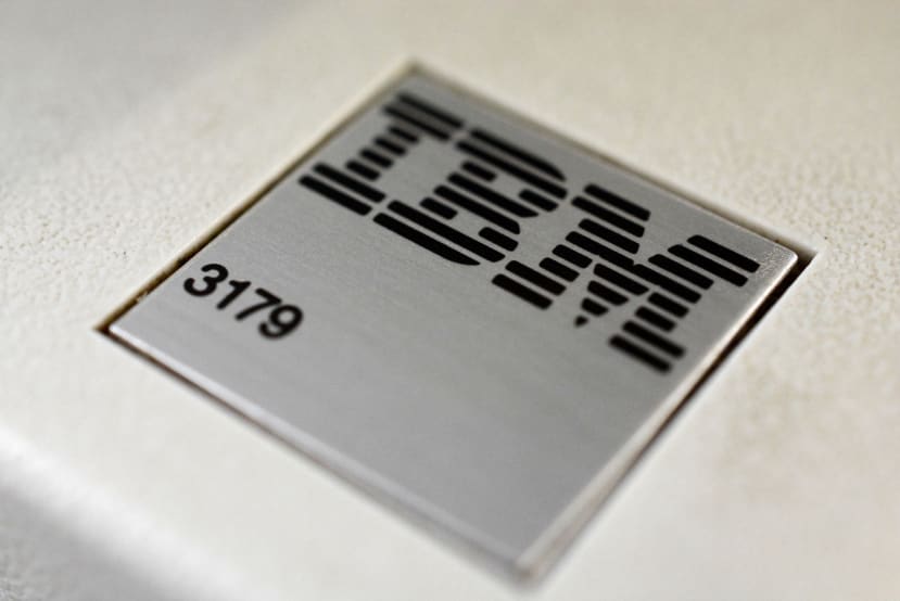 IBM 3179 Badge