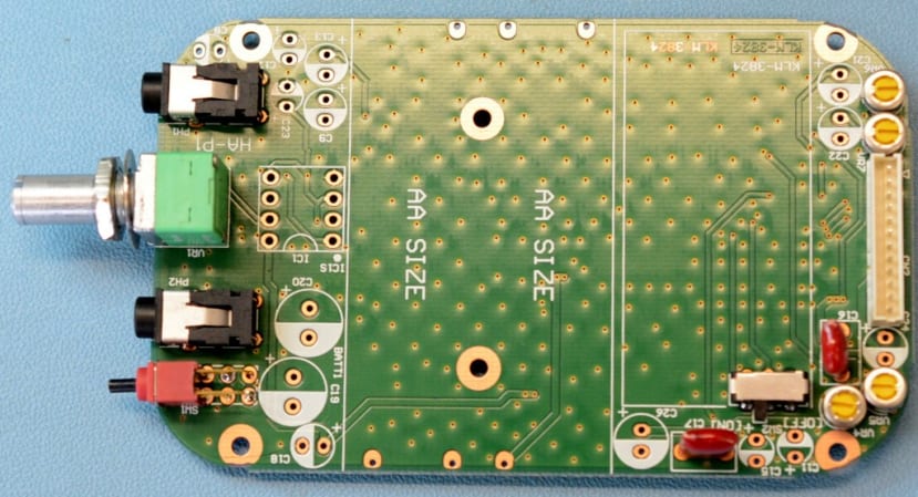 Nu:Tekt HAキット(Korg Nutubeヘッドフォンアンプ)を組み立てる Nu:Tekt HAキット(Korg Nutubeヘッドフォンアンプ)を組み立てる
