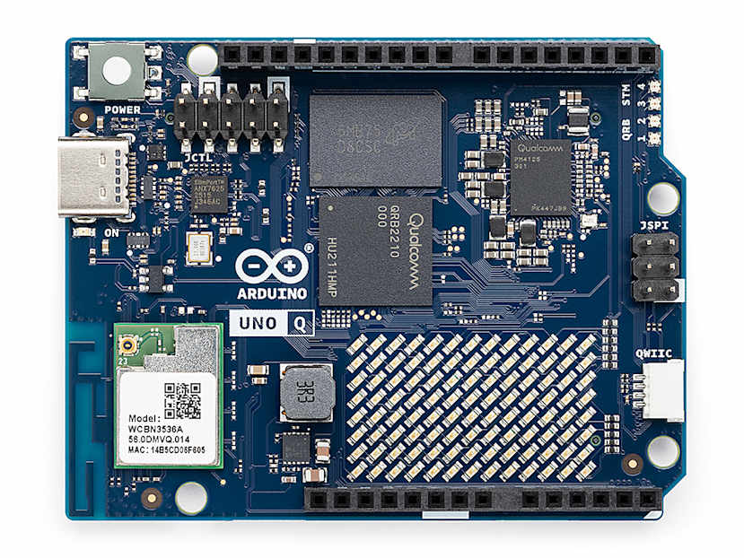 Arduino UNO Q - Close up of the Dragonwing QRB2210