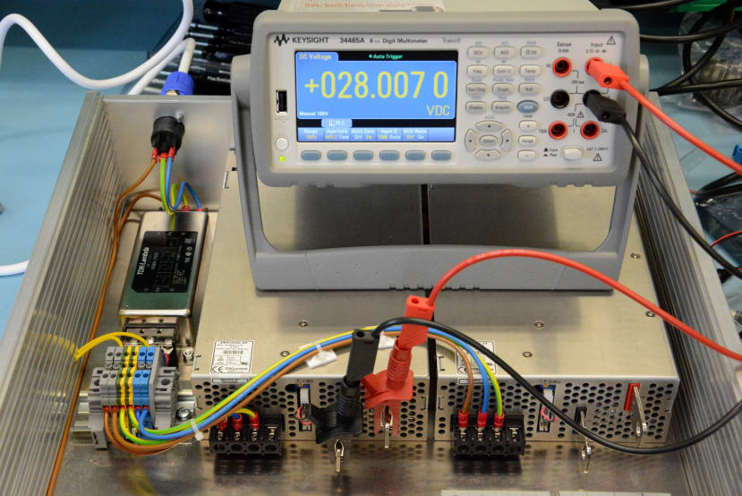 Power Supplies have a current balancing feature