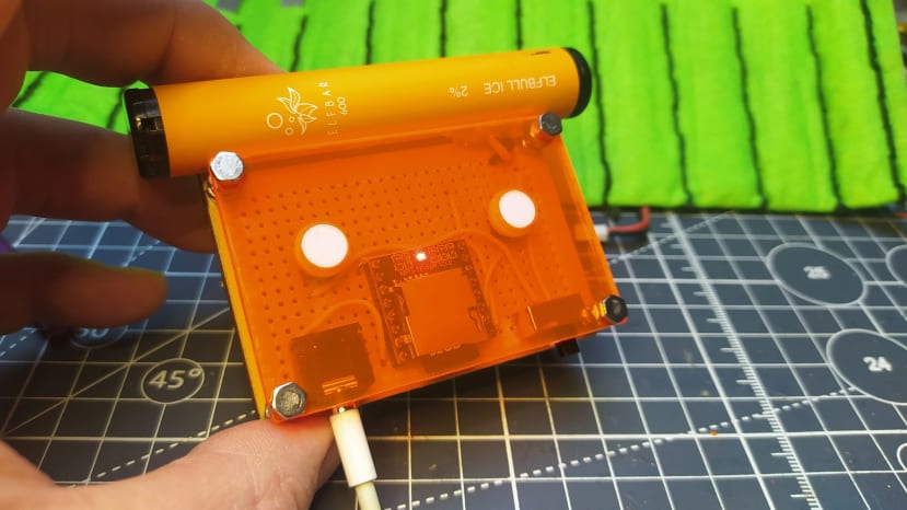 Activist Engineering, E-cig Salvage, a Distraction Free MP3 player