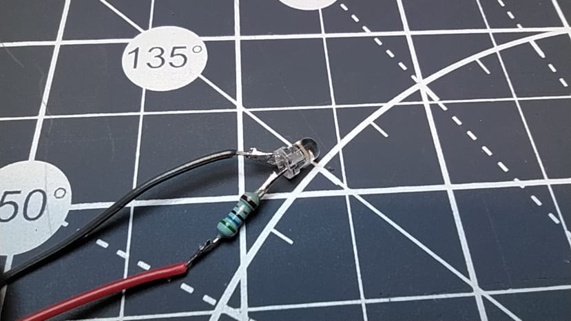 Wiring a resistor and UV LED