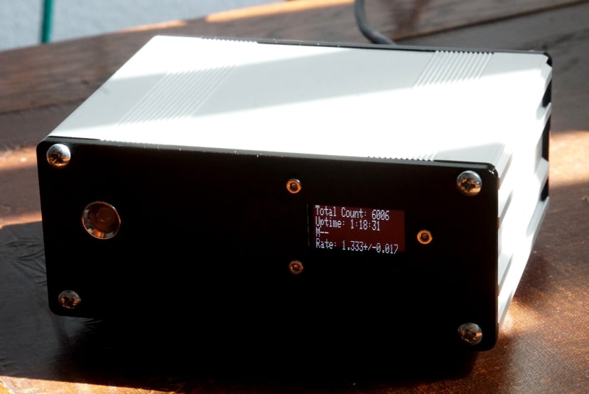 Final assembly of the CosmicWatch detector