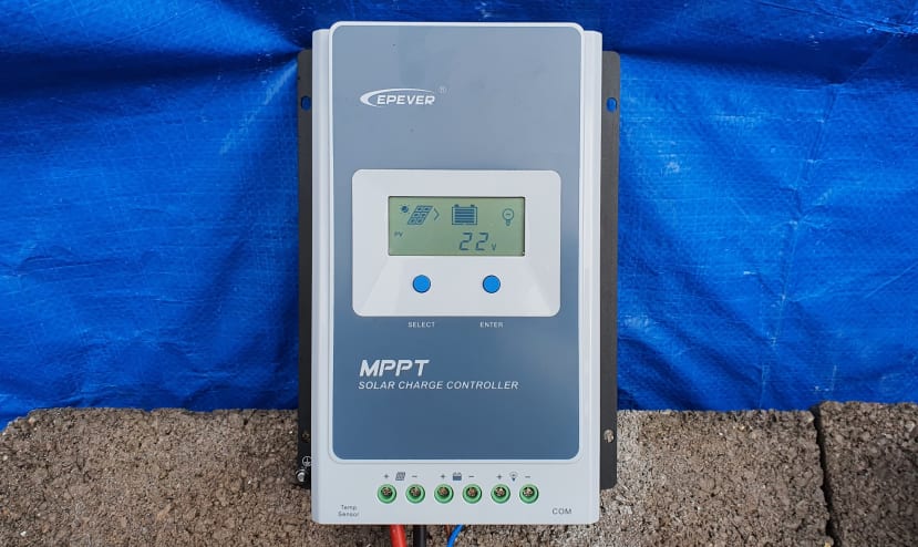 Charge controller displaying solar panel voltage