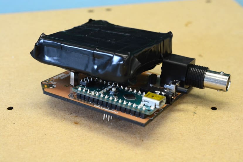 The detector affixed to the main board