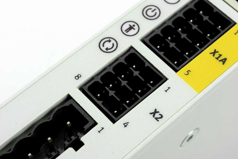 encoder and I/O connections