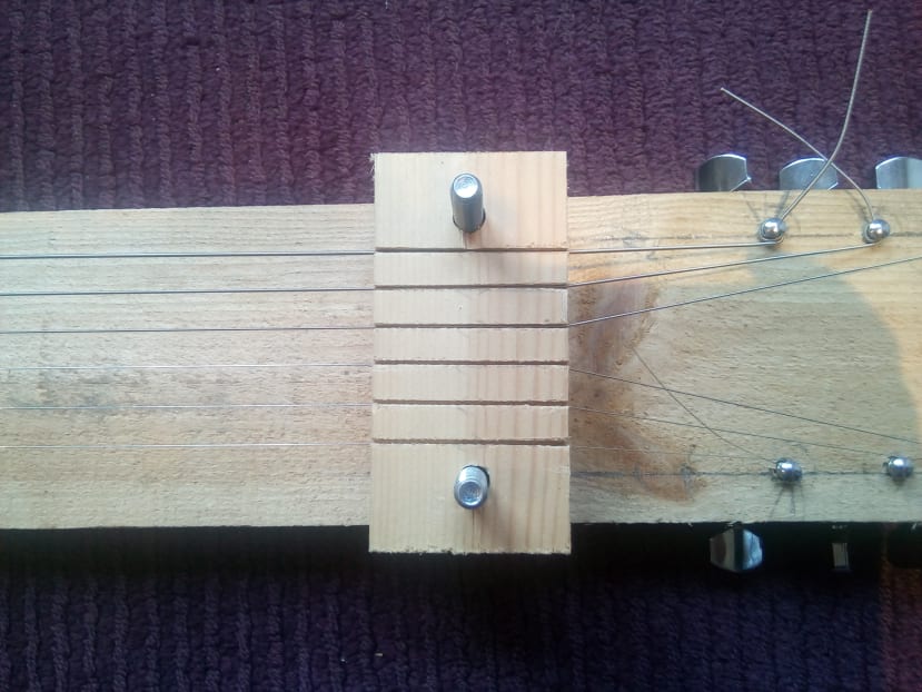 Build This Scrap Wood Slide Guitar - Easy Project