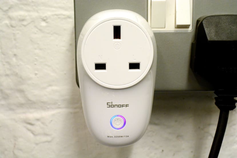 Sonoff S26R2 smart plug