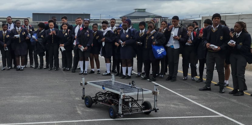 High School learners interacting with HeliosRover - Outreach2