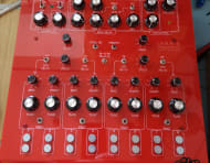 シンセサイザー「Lyra-8」の製作 パート1