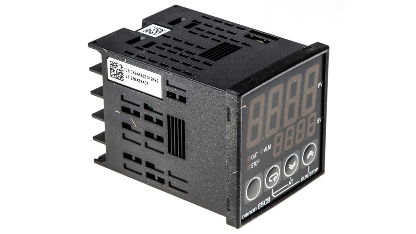 バーゲンで 熱電対入力 リレー出力 警報出力:1点 AC100-240v電源 E5CB-R1TC オムロン 温度調節器 請求書 領収書可能 
