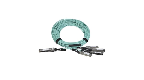 QSFP4X10AO15  StarTech.com QSFP+ブレイクアウトケーブル  RS 