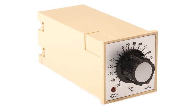 Tempatron On/Off Temperature Controller, 48 x 48mm, 110 → 240 V ac Supply Voltage | FPRT100-110/240VAC