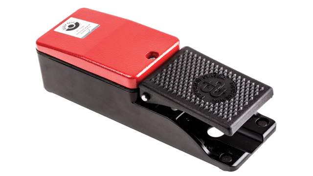 Bernstein AG Foot Switch Momentary Foot Switch - Aluminium Case Material, SPDT, 240V Contact Voltage | 6061100005