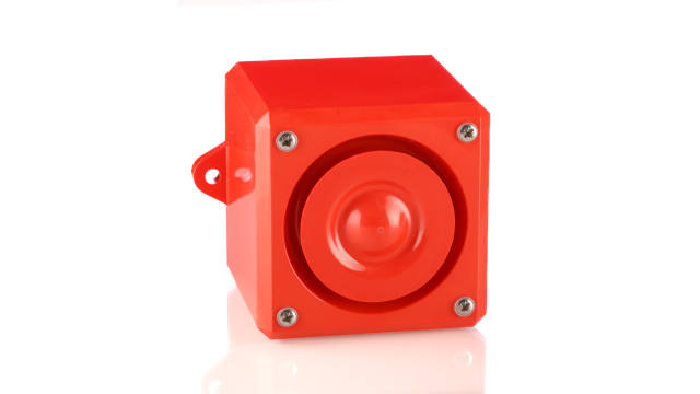 Clifford & Snell YA30 Series Wall Mount Electronic Sounder, 115 V ac, 100dB at 1 m, IP66, AC, 32-Tone | 204289