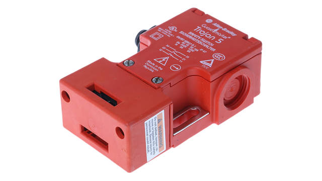 Allen Bradley Guardmaster 440K Safety Interlock Switch, 2NC/1NO, Keyed, Glass Filled PBT | 440K-T11131