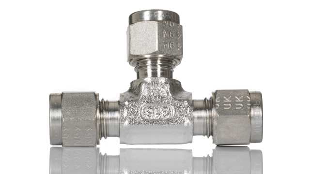 Parker Stainless Steel Pipe Fitting | ETM6-316