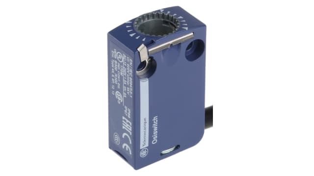 Telemecanique Sensors ZCMD Series Limit Switch, NO/NC, IP66, DP, Zinc Alloy Housing, 240V ac Max, 1.5A Max | ZCMD21L5