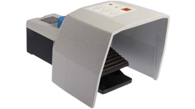 Siemens Foot Switch 2 Step Foot Switch - Aluminium Case Material, 2NO/2NC | 3SE2924-3AA20