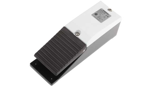 Siemens Foot Switch Momentary Foot Switch - Aluminium Case Material, 2NO/2NC | 3SE2903-1AB20