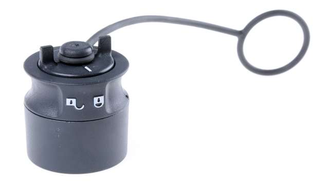 Bulgin 6000 Female Dust Cap, Shell Size 32 IP66, IP69K, IP68 Rated, with Nickel Finish, Thermoplastic | PXP6083