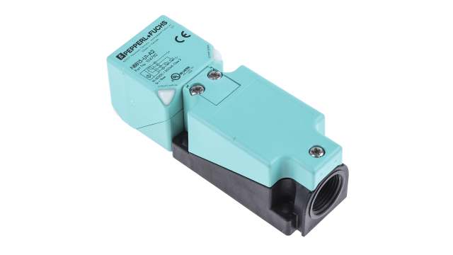 Pepperl + Fuchs Inductive Block Proximity Sensor, 15 mm Detection, PNP NO+NC, 10 → 30 V dc | NBB15-U1-A2