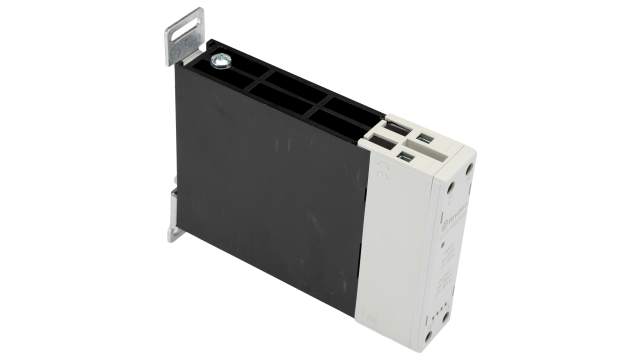 Finder 77 Series Solid State Relay, 15 A Load, DIN Rail Mount, 305 V ac Load, 24 V dc Control | 77.11.9.024.8250