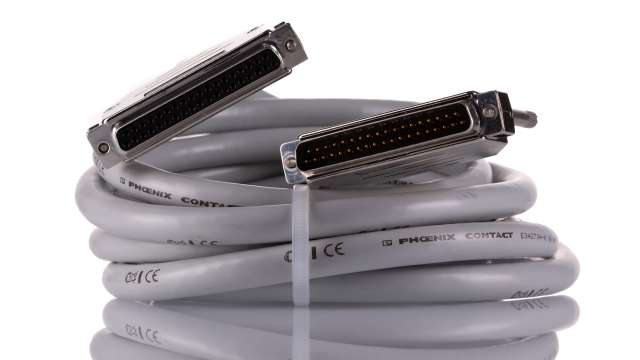 Phoenix Contact Female 37 Pin D-sub to Male 37 Pin D-sub Serial Cable, 3m PVC | 2302230