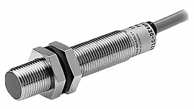 Allen Bradley Inductive Threaded Barrel Proximity Sensor, M5, 1.5 mm Detection, PNP NO, 10 → 30 V dc | 871C-M2NP5-E2