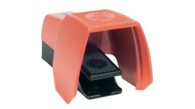 Bernstein AG Foot Switch Foot Switch - Aluminium Case Material, SPDT | 6061800012