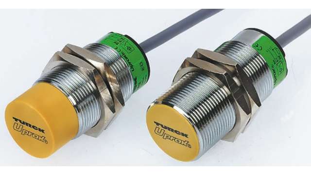 Turck Inductive Threaded Barrel Proximity Sensor, M18, 5 mm Detection, PNP NO, 10 → 30 V dc | BI5U-EM18H-AP6X-H1141
