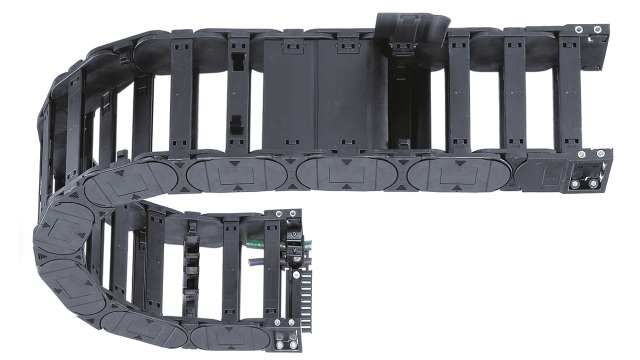 Igus e-chain Black, W126 mm x D64 mm, L1 m, 200 mm Min. Bend Radius, Igumid G | E4.42.10.200.0