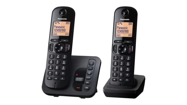 Panasonic KX-TGC222E Cordless Black Telephone | KX-TGC222EB