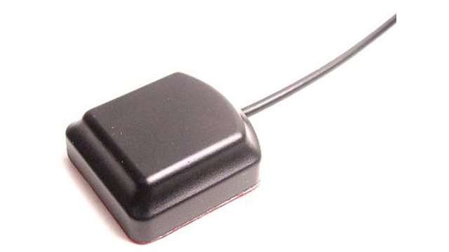 Siretta ALPHA4A/5M/SMAM/S/S/26 Square GPS Antenna with SMA Connector, GPS | ALPHA4A/5M/SMAM/S/S/26