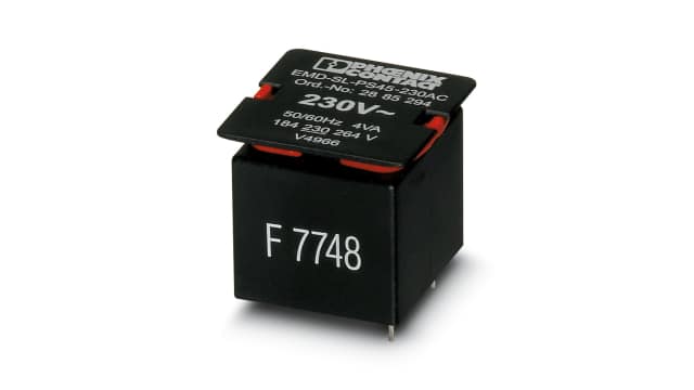 Phoenix Contact Monitoring Relay, 195 → 264V ac, Plug In | 2885294